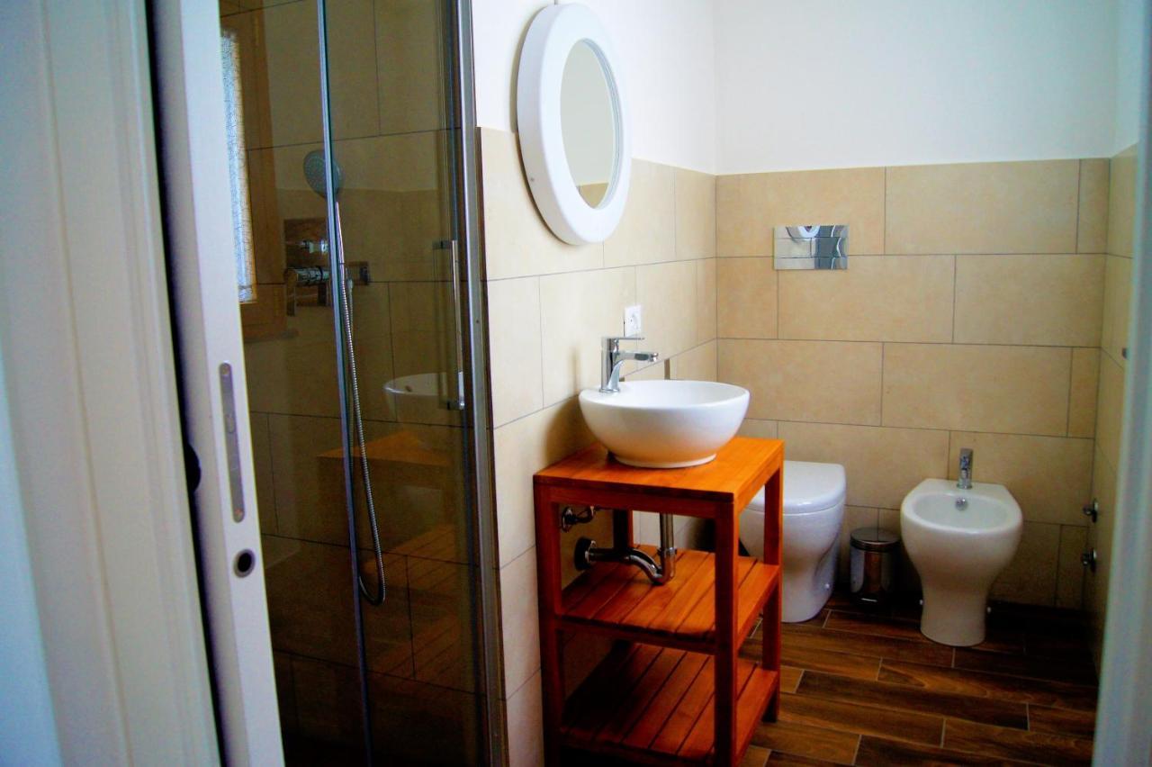 Isola Bed And Breakfast Szirakúza Kültér fotó